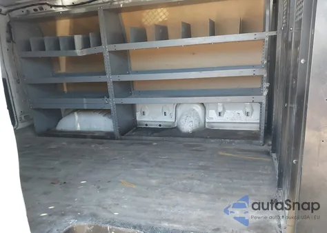 2014 Ford E-150 Commercial z USA, uszkodzony, nr VIN 1FTNE1EW9EDA38983